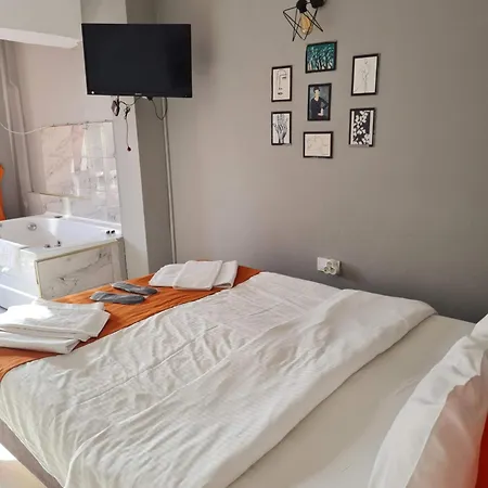 Temmuz Hotel